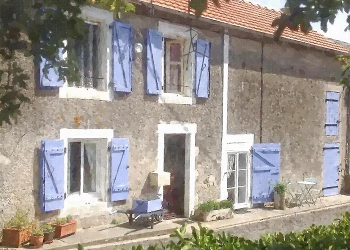 The House Of Lavender Bed & Breakfast Queaux photo
