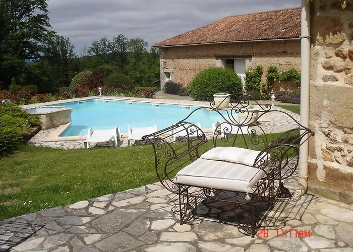 Gite 5/6 Personnes Aux Portes Du Perigord Saint-Adjutory photo
