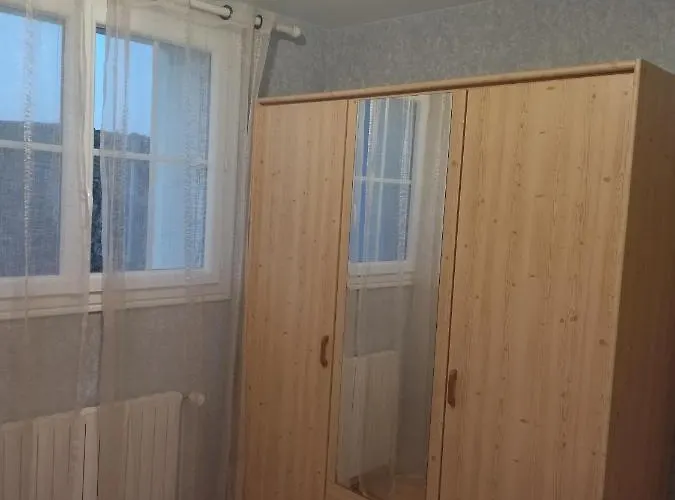 Chambre Privee Chez L'Habitant Et Partage Des Partie Communes Fontivillie photo
