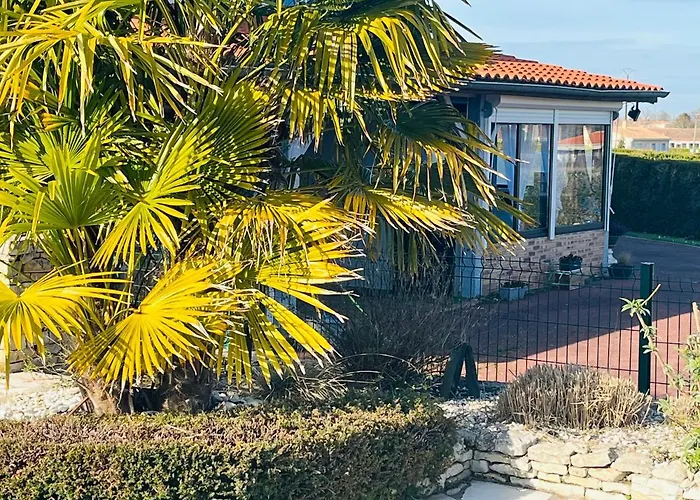 La Ligonne Bed & Breakfast Marillac photo