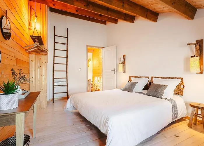 Gite La Muscardine Avec Spa Nuaille-d'Aunis Foto