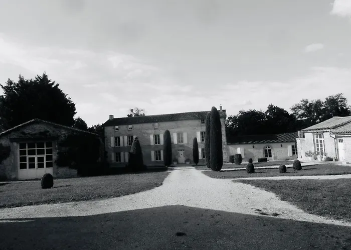 Au Clos Des Hirondelles Fontivillie photo