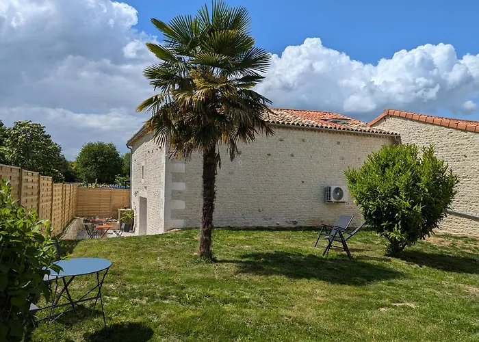 Les Pierres Douces Bed and Breakfast Champniers  foto