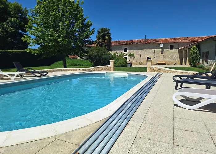 Gites Les Grandes Ecures Mons  foto