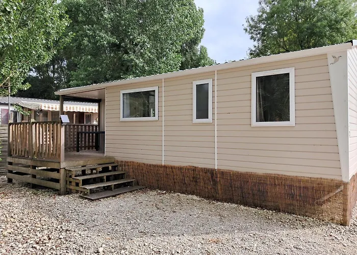 Camping Du Petit Bonheur Crazannes 사진