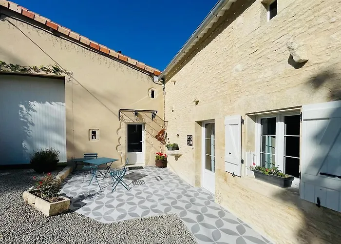 La Petite Maison D A Cote 尚尼耶照片