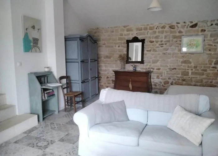 Vieux-Ruffec Charming Pied-A-Terreヴィラの写真