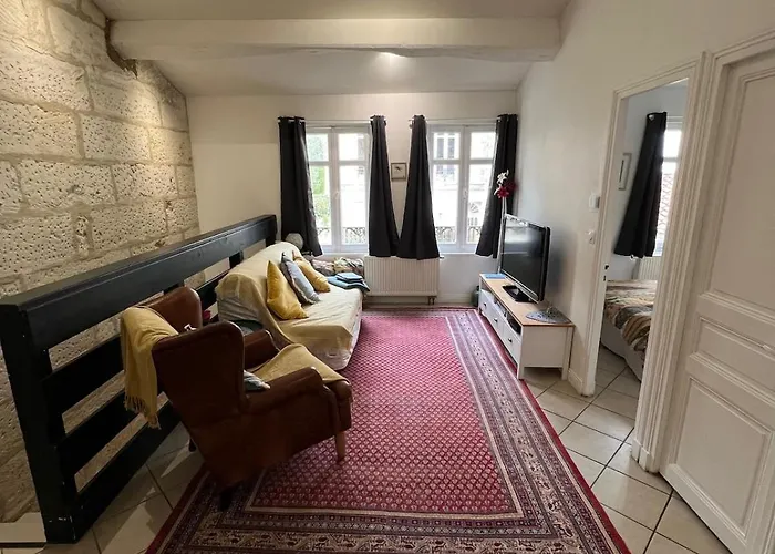 Maison Entiere - Centre Ville, Parking Reserve Saintes photo