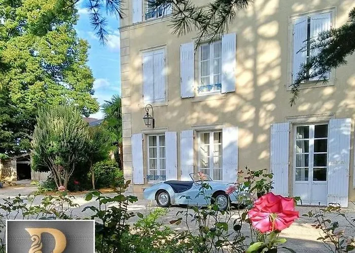 Logis De Russay Villa Saivres photo