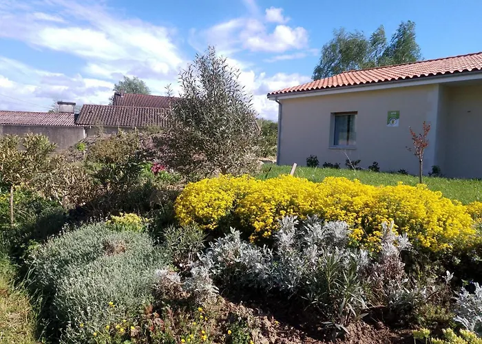 صورة Studio Moderne Avec Wifi Et Parking A Baignes - Fr-1-653-270