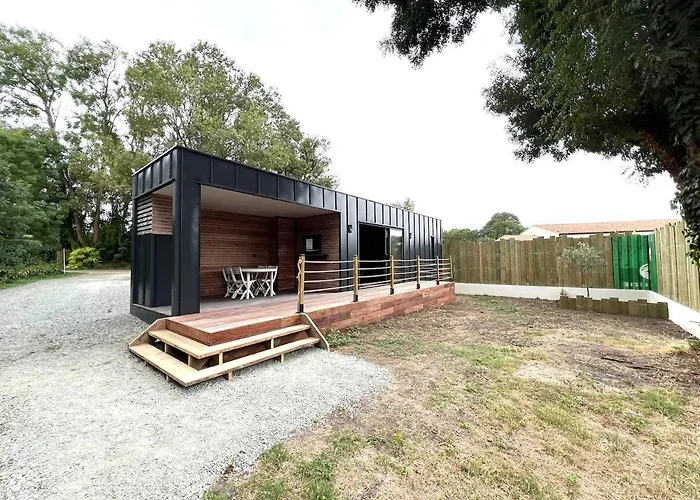 Saint-Laurent-de-la-Prée Insolite - Conteneur Amenage תמונה