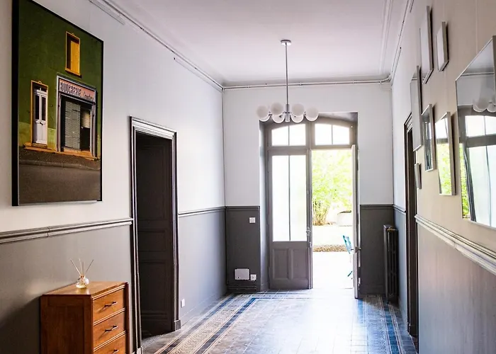 Grande Maison Bourgeoise Avec Jardin - Centre Ville Surgeres - Chic & Moderne - Ideal Famille & Amis תמונה