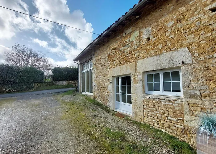 Charmante Maison A La Campagne Saint-Gourson foto