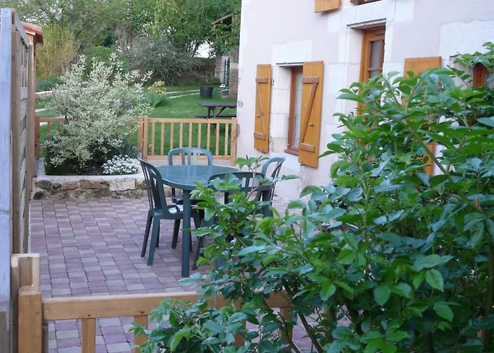 Villa Les Boulites Roches-Premarie-Andille foto