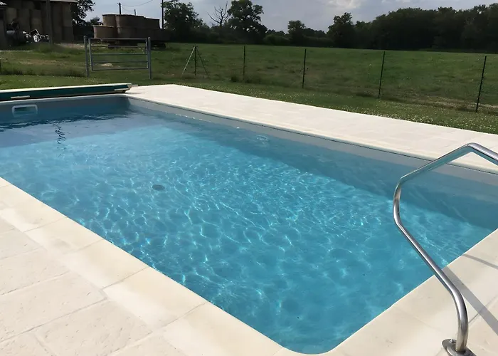 Le Petit Gite De La Bredanchere Lathus St Remy photo