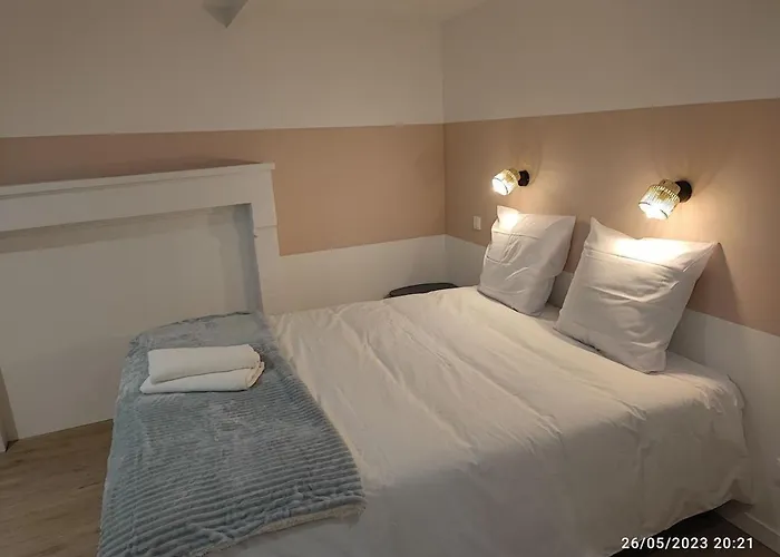 Studio Le Dolmen Chateau-Larcher φωτογραφία