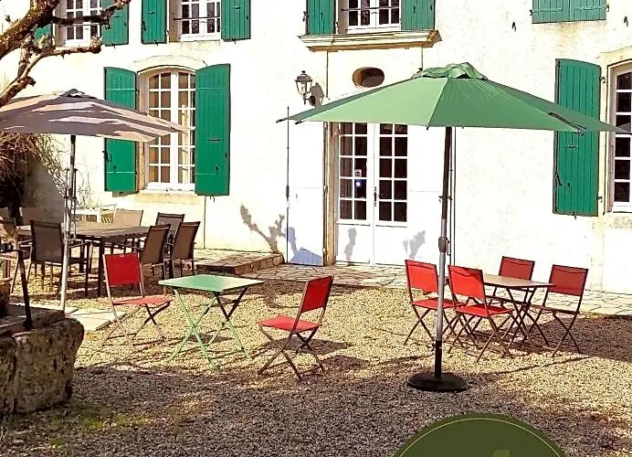 Logis De Chenac - Chambres Et Table D'Hotes Chenac Saint Seurin d'Uzet fotoğrafı