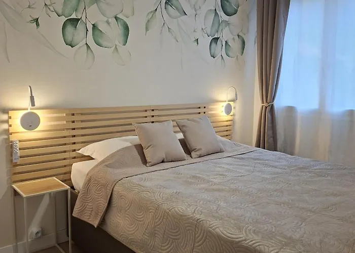 Hotel Montespan Lussac-les-Châteaux foto