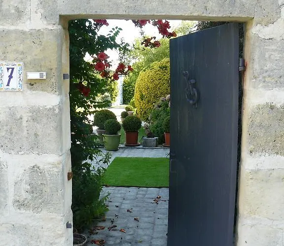 L'Escale De L'Amiral Hotel Thenac  photo