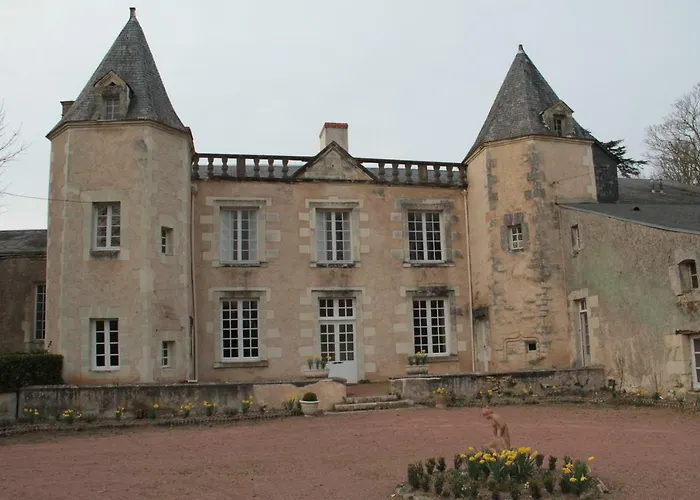 Le Logis De La Foret Hotel Sainte-Verge photo